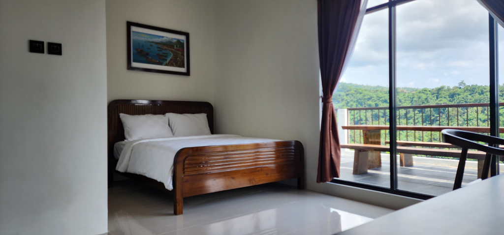 Others 3, Gajah 12 Lake View Resort, Ternate