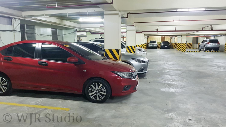 Others 2, Centropolis Deluxe Couple Suite, Muntinlupa