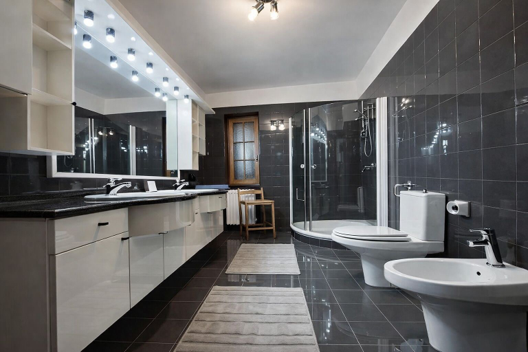 Bathroom 2, Hotiday Monopoli Collina, Bari