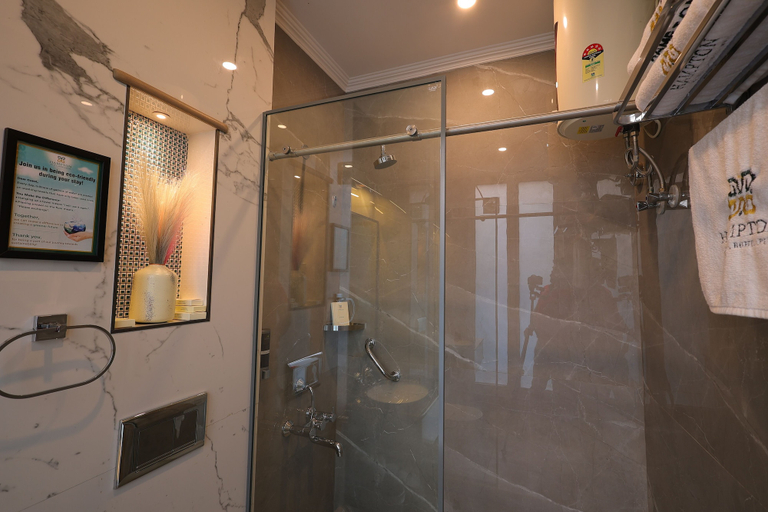 Bathroom 3, Hotel Mount view inn, Garhwal