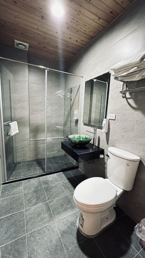 Bathroom 4, CuShare, Tainan