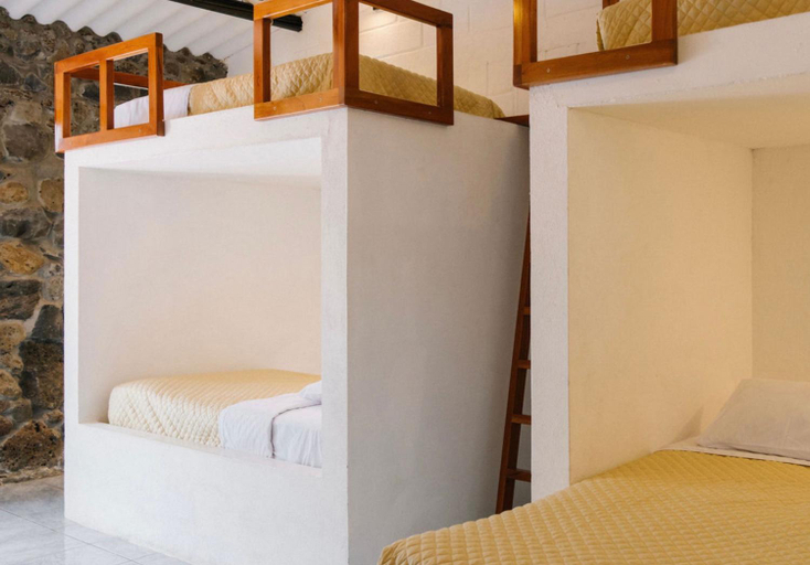 Bedroom 2, Hostal Pimampiro, San Cristóbal