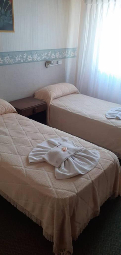 Others 2, Hotel Emperatriz, General Pueyrredón