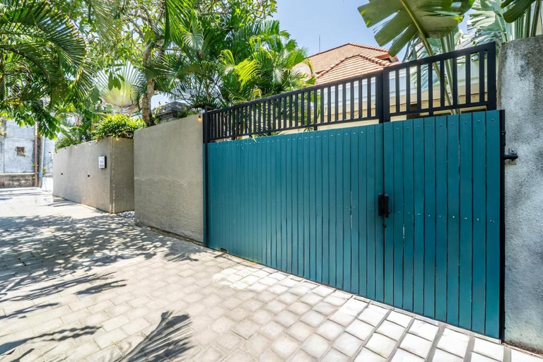 Others 2, Villa Tanaka Berawa Sleeps 11 Guests and Baby, Badung