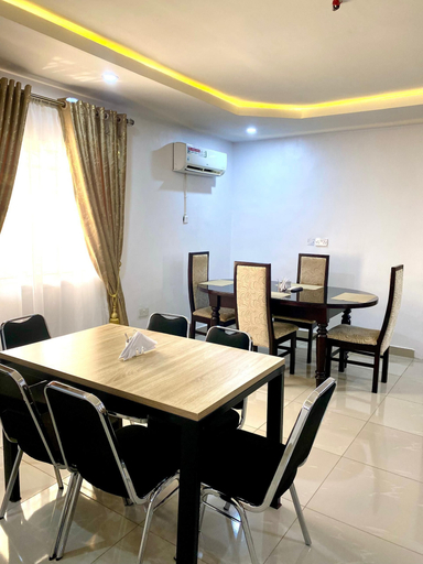 Restaurant 5, ADONAI GUESTHOUSE, AdoOdo/Ota