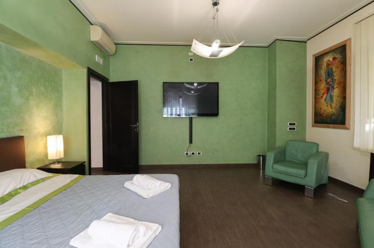 Bedroom 2, Parioli Suites Apartments, Rome