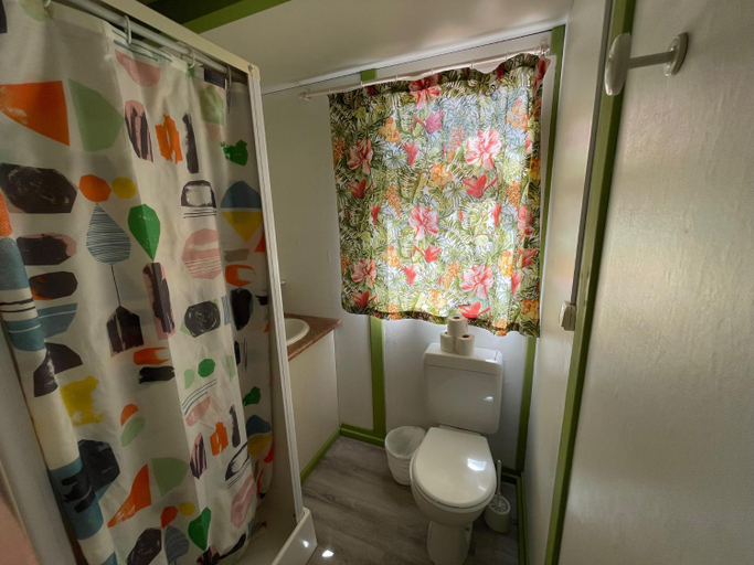 Bathroom 3, Complejo Turistico & Camping Cabopino, Málaga