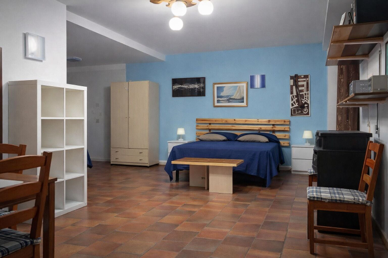 Room 4, Hotiday Monopoli Collina, Bari