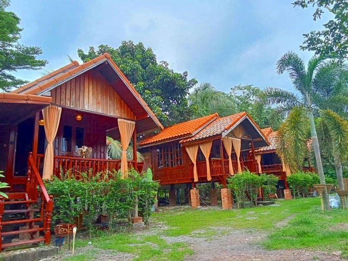 Exterior 3, Teak House Lanta, Ko Lanta