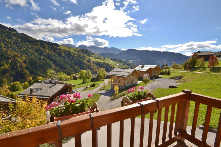 Others 4, Chalet Noisettes, Haute-Savoie