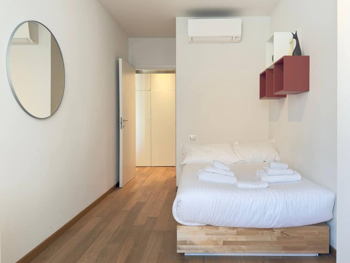 Bedroom 3, Moderno Bilocale con Terrazzo e Parcheggio, Florence
