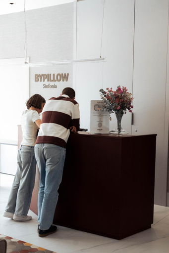 Public Area 2, BYPILLOW Sinfonía, Valencia