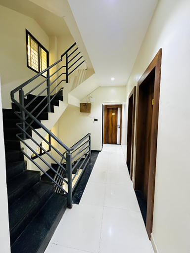 Public Area, Hotel Elite Stay, Pune