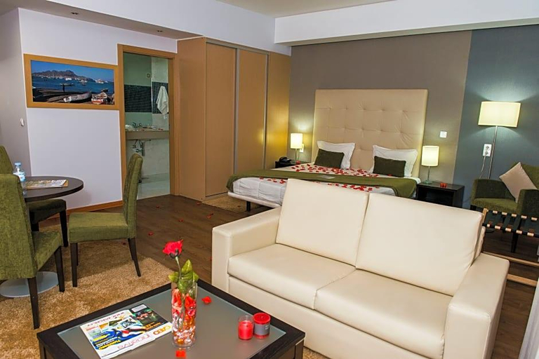Others 5, Apartamentos Santiago - Praia, Praia