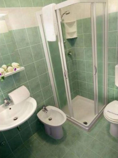 5, Bright two floor apartment near the beach, Venezia