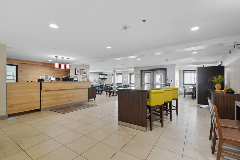 Public Area 2, Country Inn &Suites Saskatoon, Division No. 11
