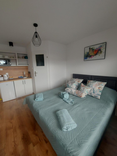 Bedroom 3, Pokoje Goscinne KEJA, Kamień