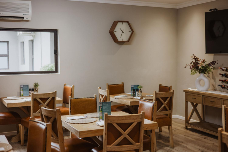 Food & Drinks 5, Santai guesthouse, Bojanala