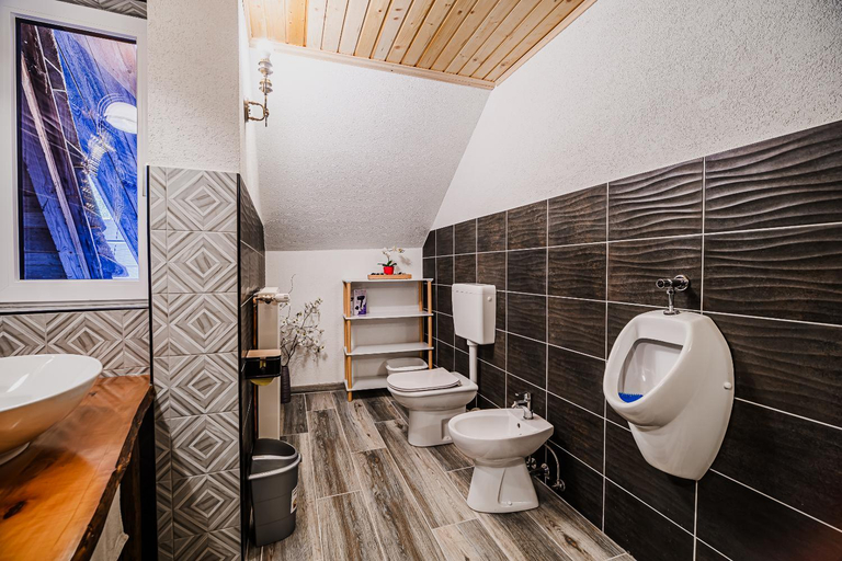 Bathroom 3, Traditional Slovenian House Pr'Belej, Bled
