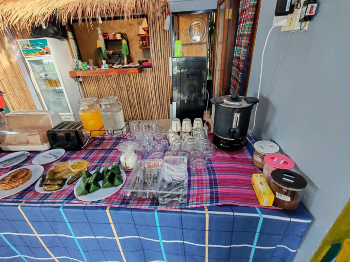 Food & Drinks 5, PhuLanta Resort, Ko Lanta