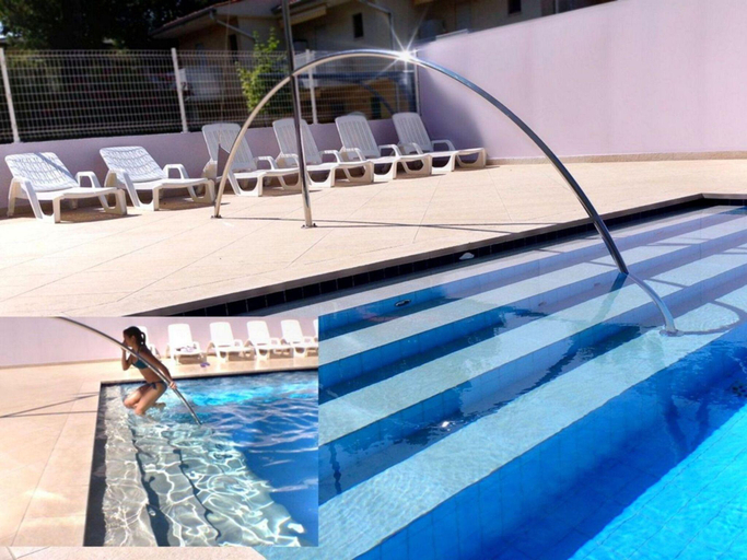Swimming pool 4, Relaxing apartment in Bibione-Beahost, Venezia