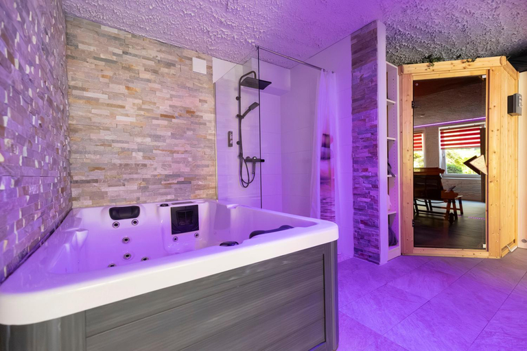 Bathroom 2, Pension Schlossidyll, Harz