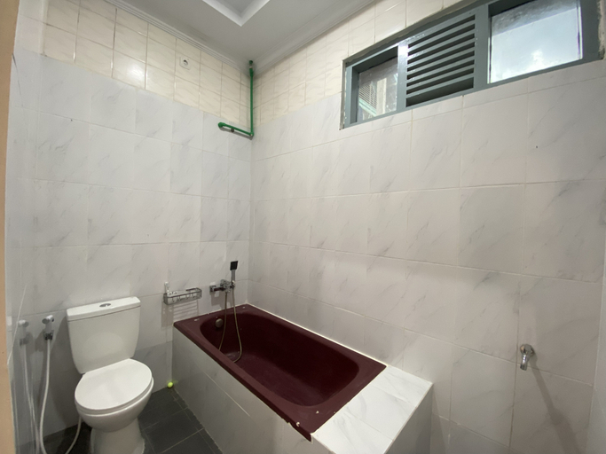 Bathroom 5, Kalandra Living, Bantul