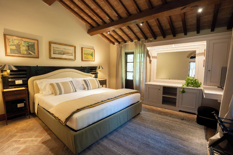 Others 4, Equo Suites, Perugia