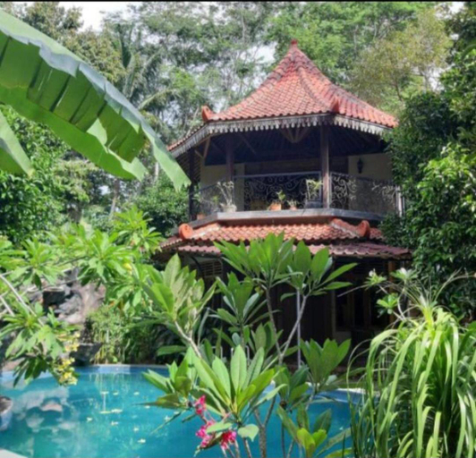 Others 5, Villa Dimar, Trenggalek