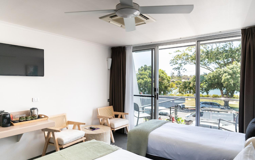 Bedroom 3, HaKu, Byron