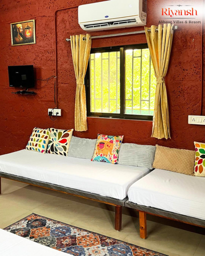 Bedroom 2, Riyansh Alibaug Villas and Resort, Raigarh