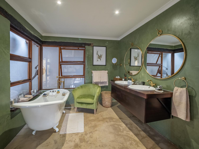 Bathroom 4, Tintswalo Waterberg, Waterberg