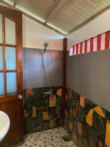 Bathroom 4, mekong riverside homestay, Long Hồ