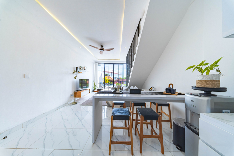 Others 4, Loft 360 by Villas R Us, Badung