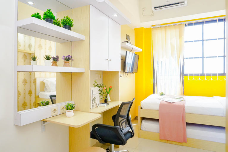 Others 2, Wondrous Space 2BR at Apartment Evenciio Margonda By Travelio, Depok