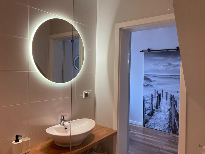Bathroom, Holiday Home in Swinoujscie with Pool, Świnoujście