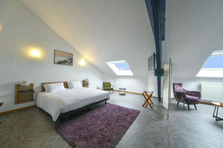 Bedroom 3, Enjoy Garden, Cher