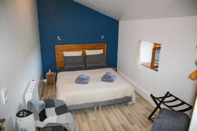 Bedroom 3, Cadol'Ain, Ain