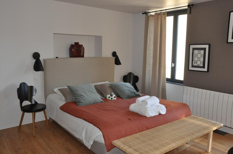 Bedroom 2, La Tour Gregoire, Puy-de-Dôme