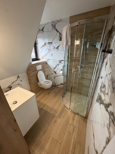 Shower 3, Apartament Mis, Tatra