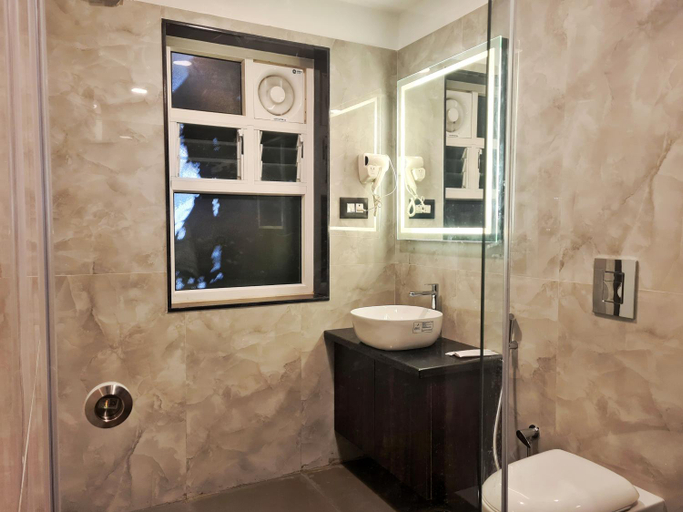 Bathroom 4, RK Resorts - Karaikal, Karaikal