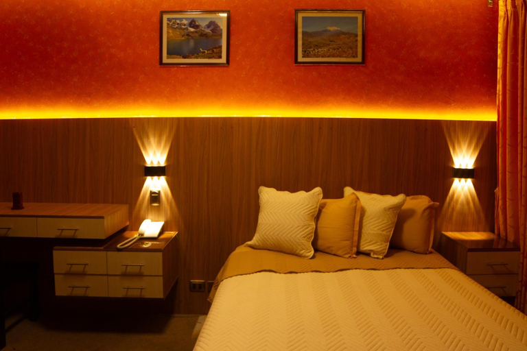 Others 2, Hotel Condeza, Pedro Domingo Murillo