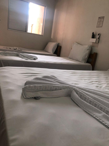 Bedroom 2, Estancia Hotel, Jardim