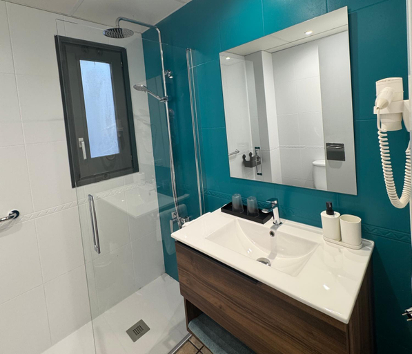 Bathroom 4, HOTEL ORENETA - Gironella, Barcelona