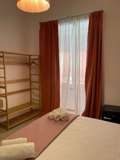 Bedroom 3, Domus Carmela, Napoli