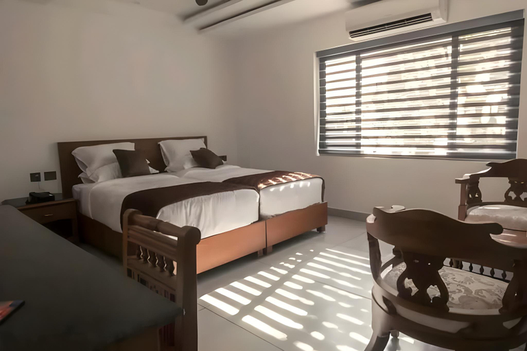 Bedroom 2, Villa De 1945, Kannur