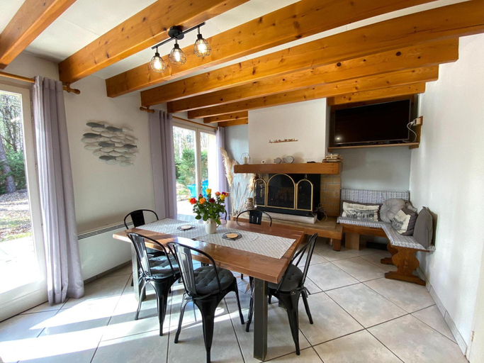 Others 4, holiday home, Grayan-et-lHopital, Gironde