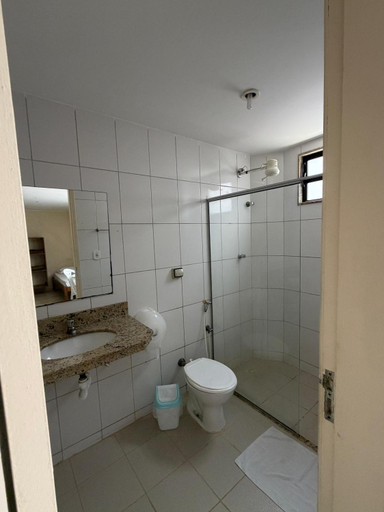 Bathroom 4, Hotel Multilar, Itaperuna