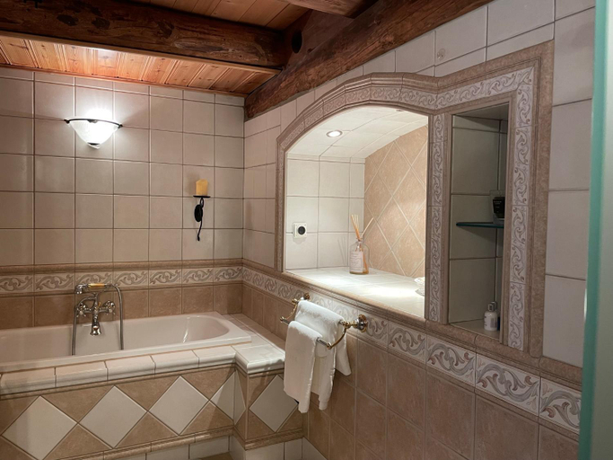 Bathroom 3, Chalet Rayon de Soleil Gryon Villars, Aigle