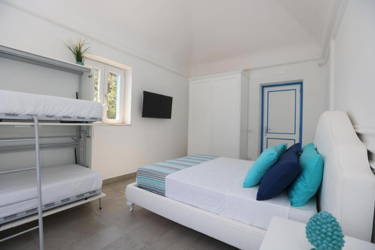 Bedroom 5, B&B in Villa Dei in Positano - Camere, Salerno